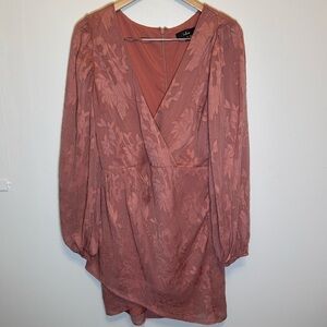 Lulus Mauve Long  Sleeved Floral Flirty Sparkly Lined Mini Dress Size M
